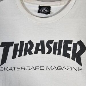 Thrasher Skateboard Magazine T-Shirt Mens Large White Logo Graphic Tee Y2K